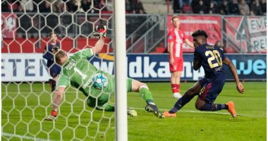 VIDEO/ Ajax “rilind” nën udhëheqjen e Heitinga, kalon Twenten në Kupën e Hollandës