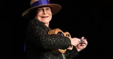 88-vjeçarja shpallet komediania më e vjetër në botë