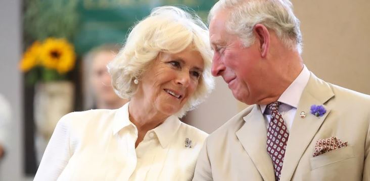 U infektua me Covid-19, Mbreti Charles tregon gjendjen shëndetësore të Dukeshës Camilla