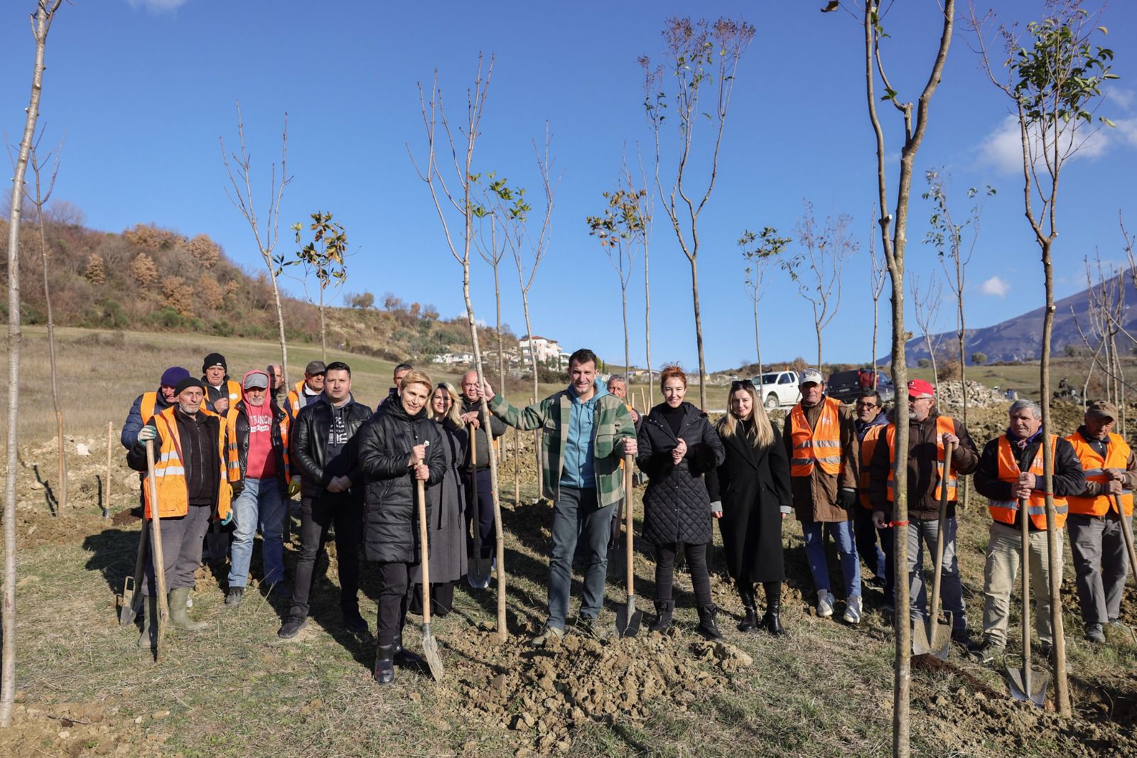 Veliaj: Rruga ‘Ibrahim Rugova’ është zgjatur deri te Diga e Liqenit, nuk është shkurtuar