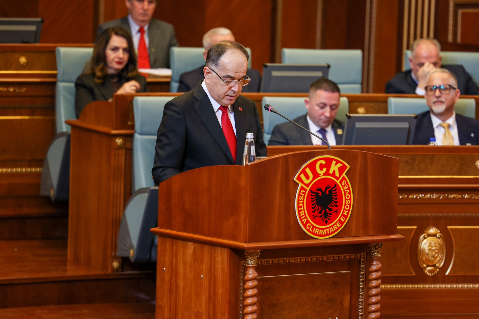 15 vjet shtet, Begaj nga Kuvendi i Kosovës: Pranë jush në çdo hap! Mesazhi për dialogun me Serbinë