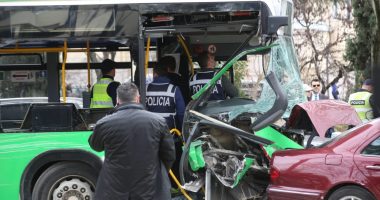 Autobusi përplaset me disa mjete te “Ura e Tajvanit”, raportohet për të lënduar