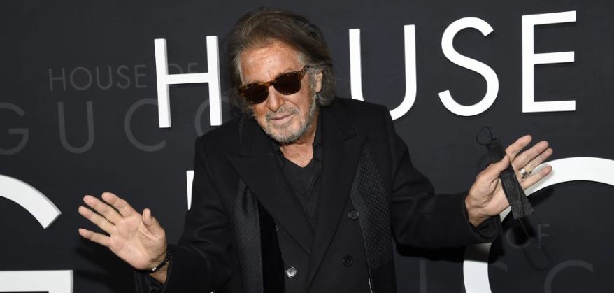 Dashuria nuk njeh moshë, Al Pacino “kapet mat” me të dashurën 53 vite më të vogël