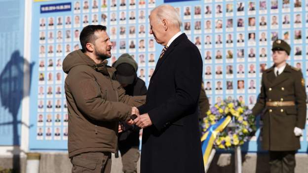 Nga nisja gjatë natës deri te mbërritja në Kiev, si u realizua në fshehtësi udhëtimi i Biden