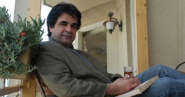 Regjisori iranian Jafar Panahi lirohet nga burgu