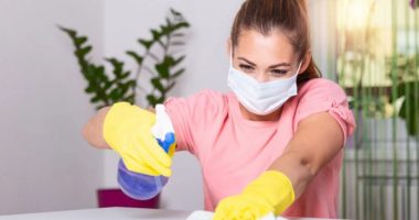 Mjekja pneumologe: Gjatë pastrimit mbani gjithmonë maskë, shmangni këto kimikate të rrezikshme