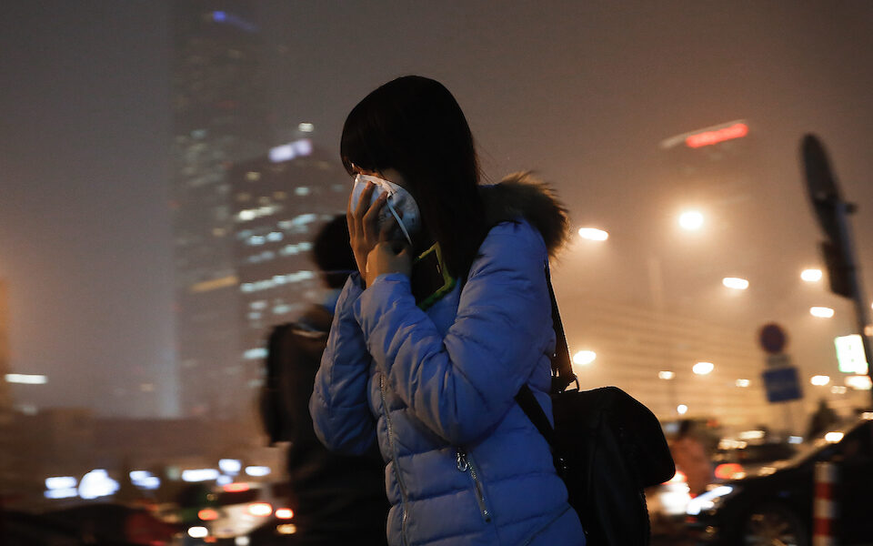 Studimi: Si ndotja e ajrit shkakton depresion