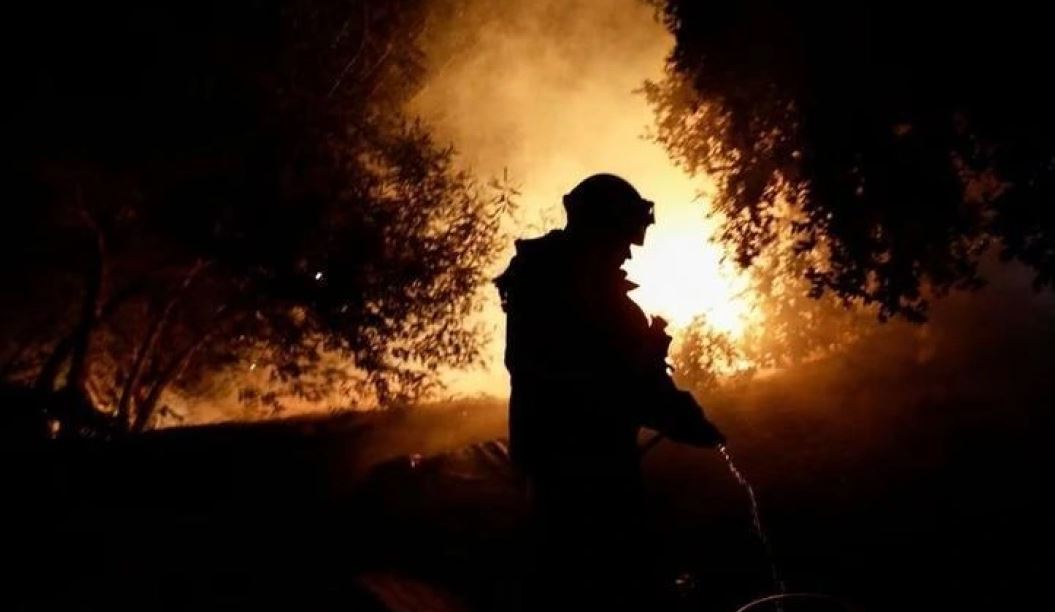 Zjarret pushtojnë Kilin, 24 të vdekur dhe mbi 1000 të lënduar