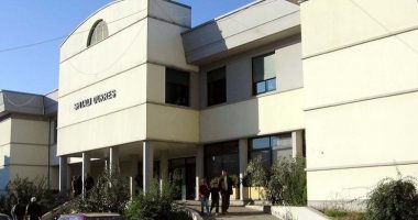 Plagosi 26 vjeçarin për 20 mijë lekë/ Durrës, zbardhet ngjarja, nuk pagoi lekët e porosisë në lokal…