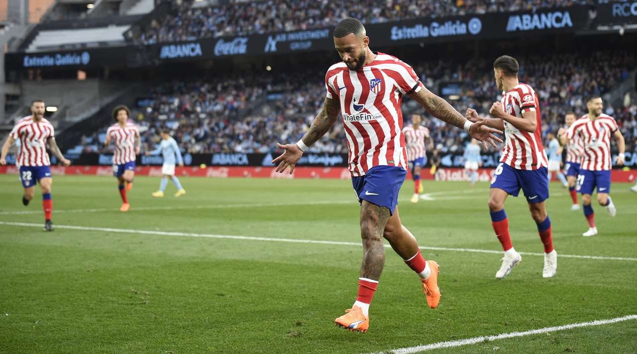 Depay “rilind” falë Diego Simeones