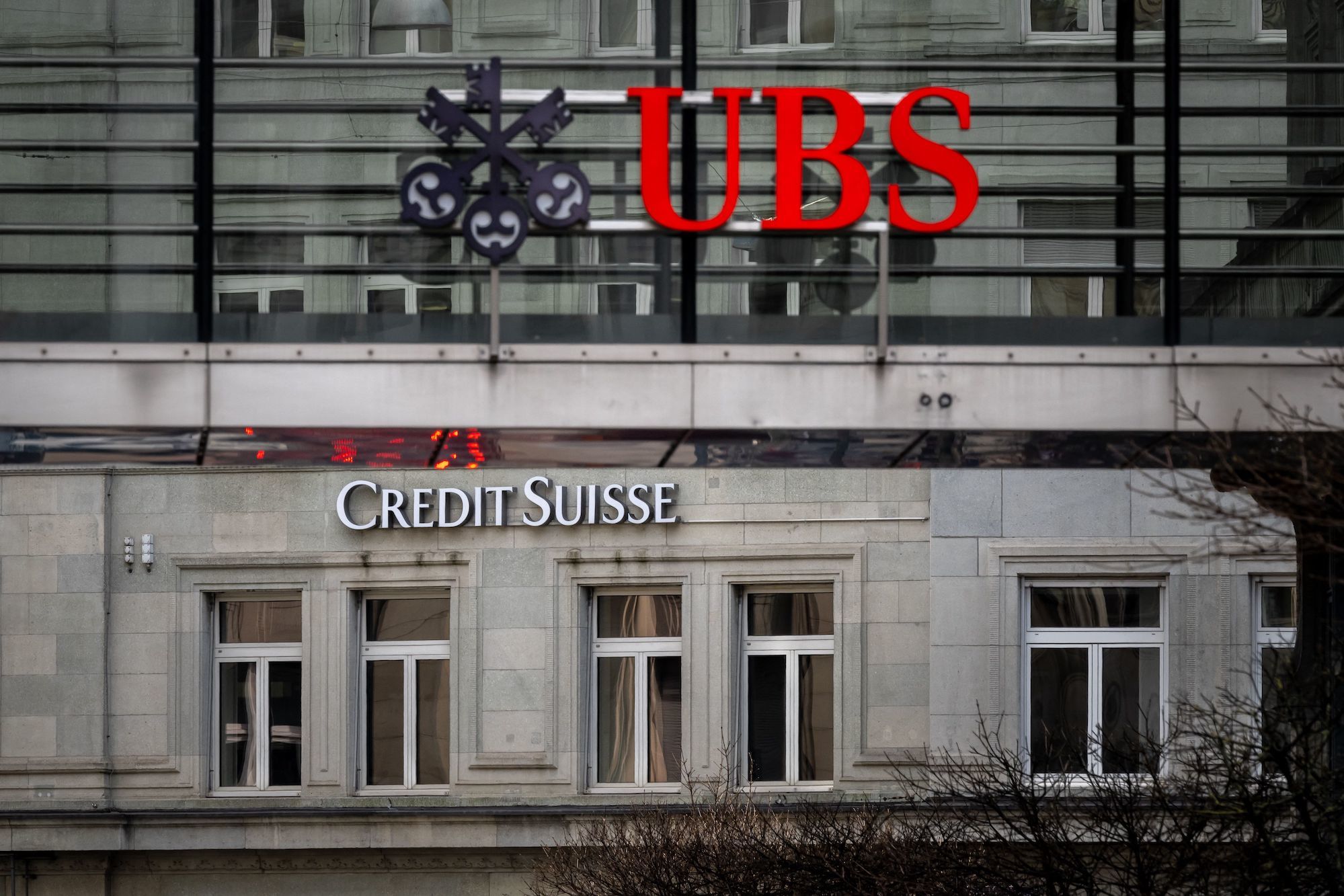 Zvicër, Credit Suisse blihet nga rivali për të shpëtuar nga falimentimi