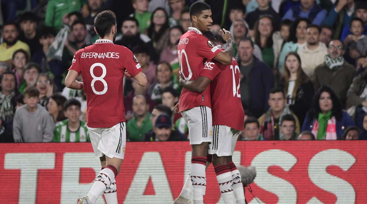 VIDEO/ “Djajtë e kuq” në çerek-finale, “eurogoli” i Marcus Rashford mjafton për triumfin ndaj Real Betis