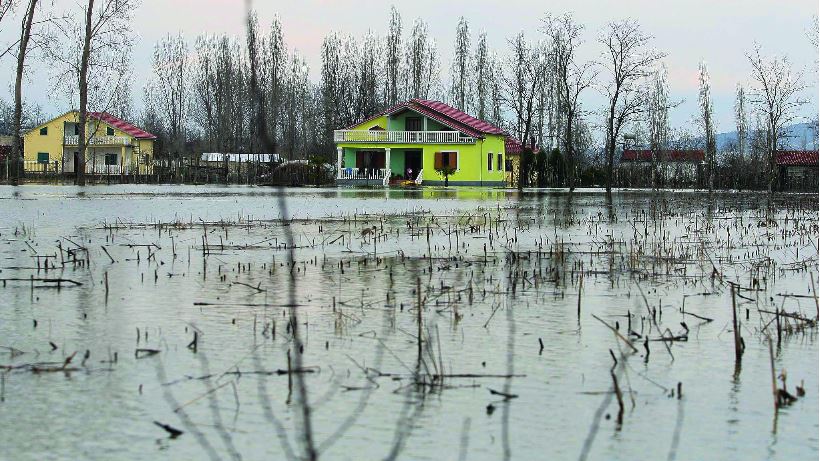 Efekti domino i ndryshimeve klimatike, si po rrezikohet Shqipëria