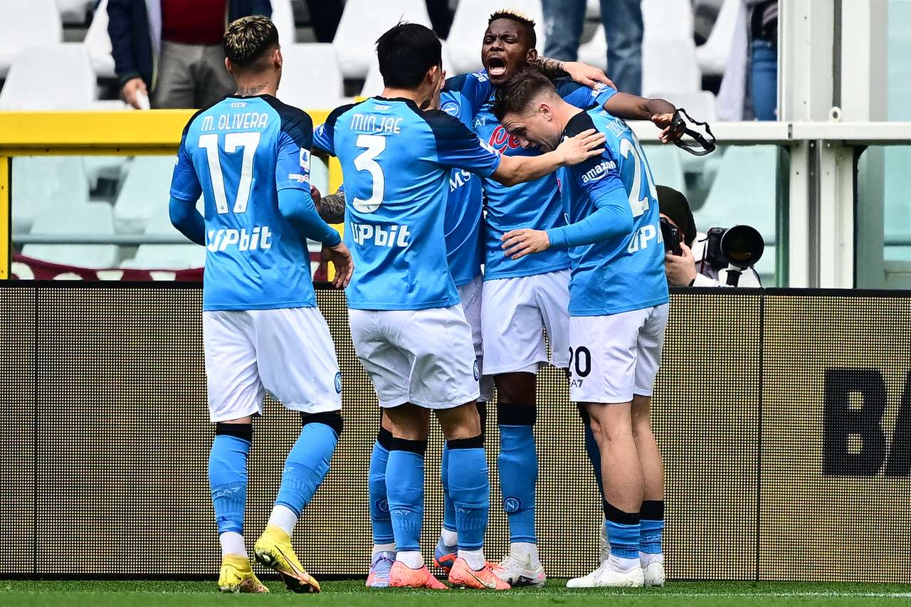 VIDEO/ Osimhen nuk ka të ndalur, Napoli shënon të parin përballë Torinos