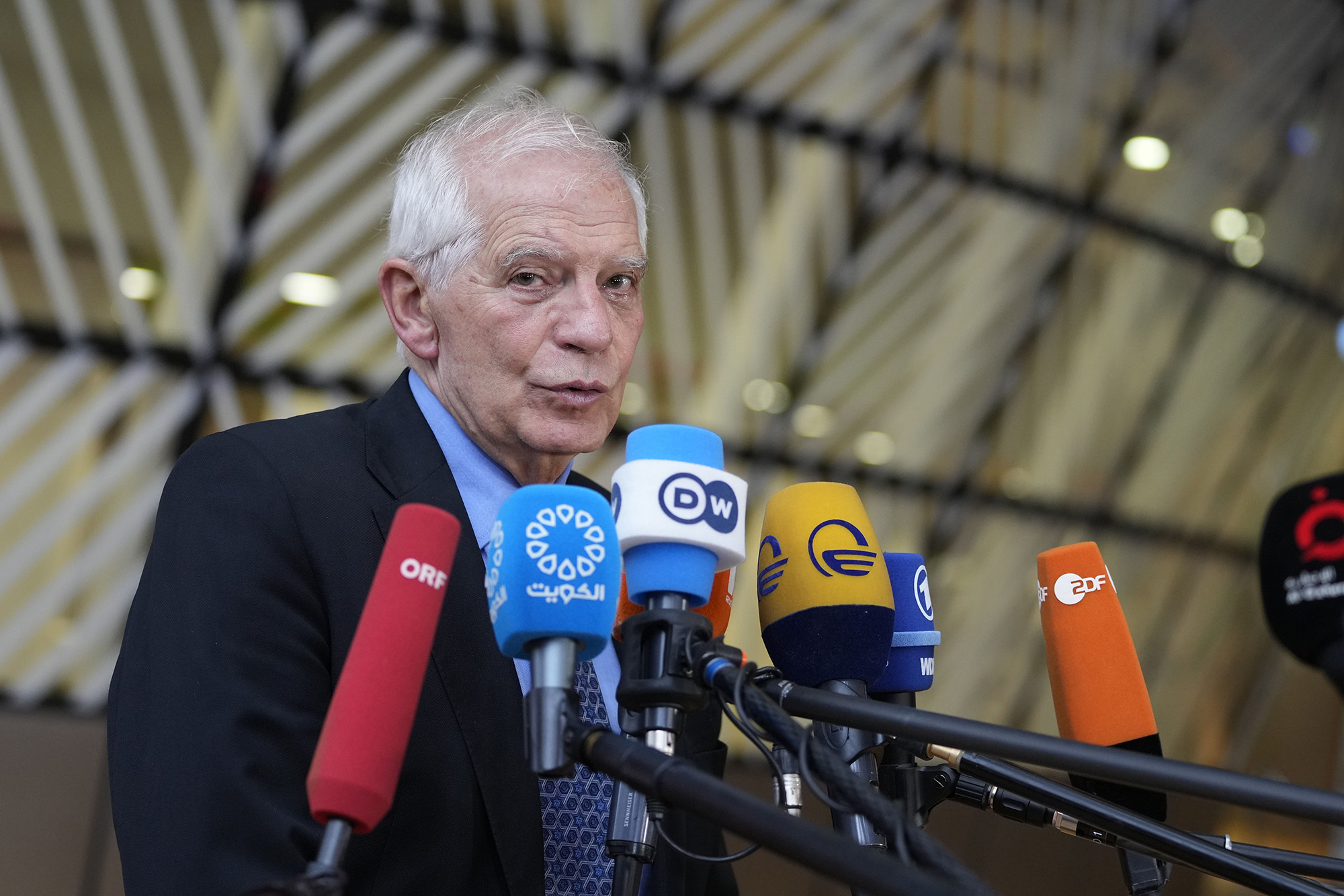 Borrell: Kemi shpresa se blloku do të bie dakord për prokurimin e përbashkët të municioneve për Ukrainën