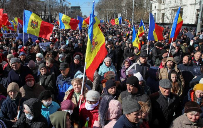 Dhjetra të arrestuar në protestat kundër qeverisë në Moldavi