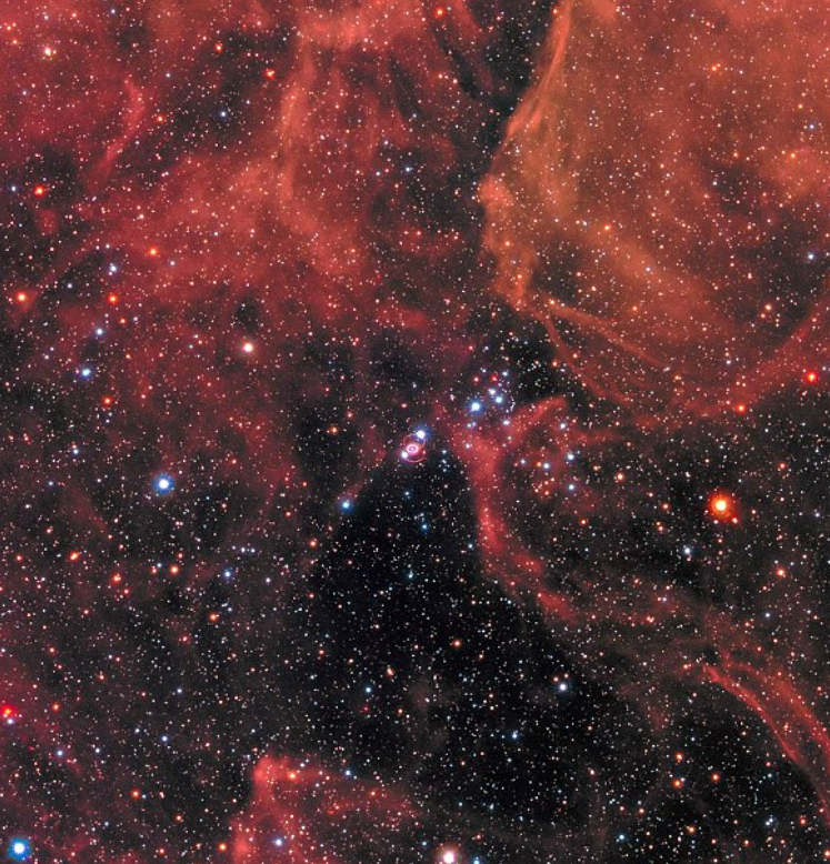Teleskopi kap imazhe mahnitëse “të mbetjeve fantazmë” të një supernove 1800 vjeçare