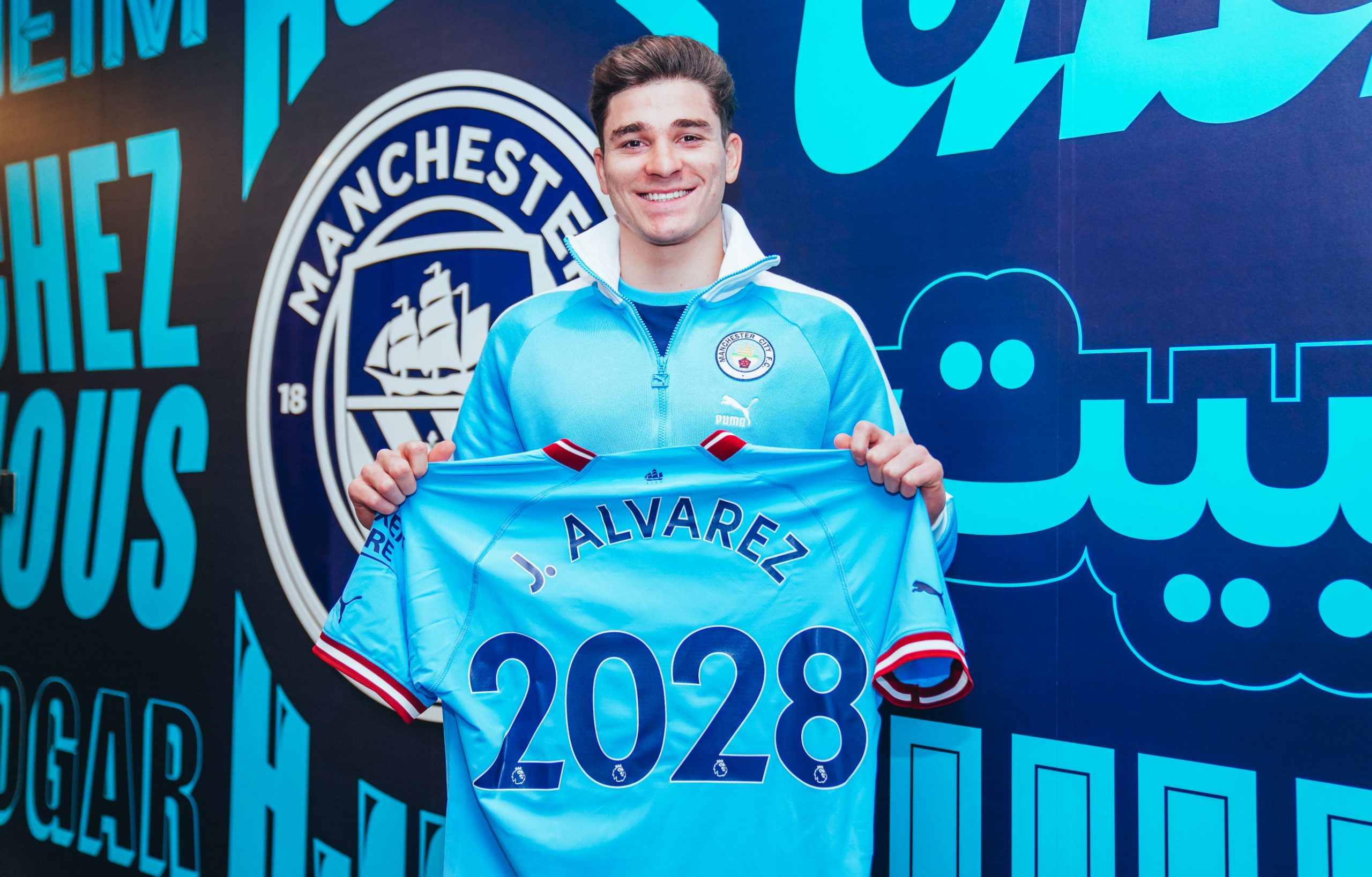 Julian Alvarez “mahnit” bordin e Manchester City, argjentinasi rinovon kontratën deri në vitin 2028