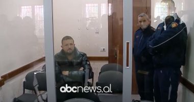 Burg drejtuesit të RENEA, Altin Morina u kap me 113 mijë euro në makinë