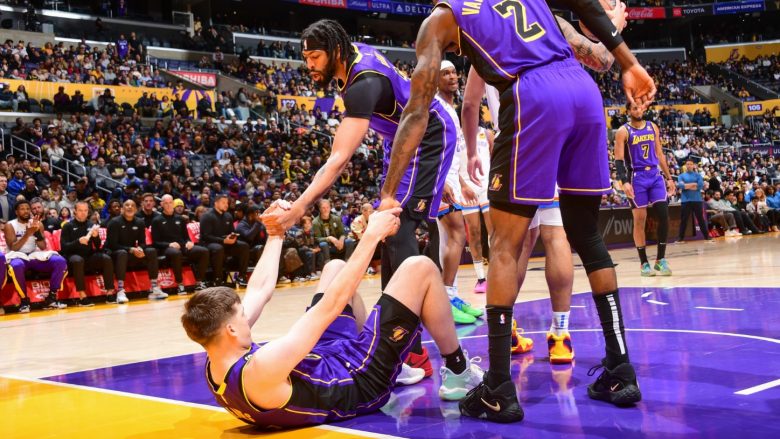 NBA/ Milwaukee fiton në Utah, Boston dhe Lakers buzëqeshin