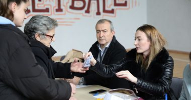 Hidhet shorti i dytë te “5 Maji”, 125 familje të tjera të prekura nga tërmeti marrin çelësat e shtëpive të reja