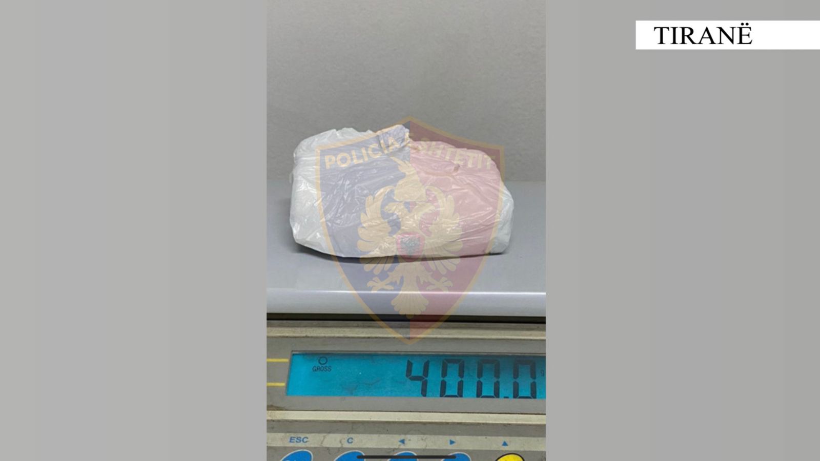 Shpërndante kokainë te Komuna e Parisit, kapet 47 vjeçari