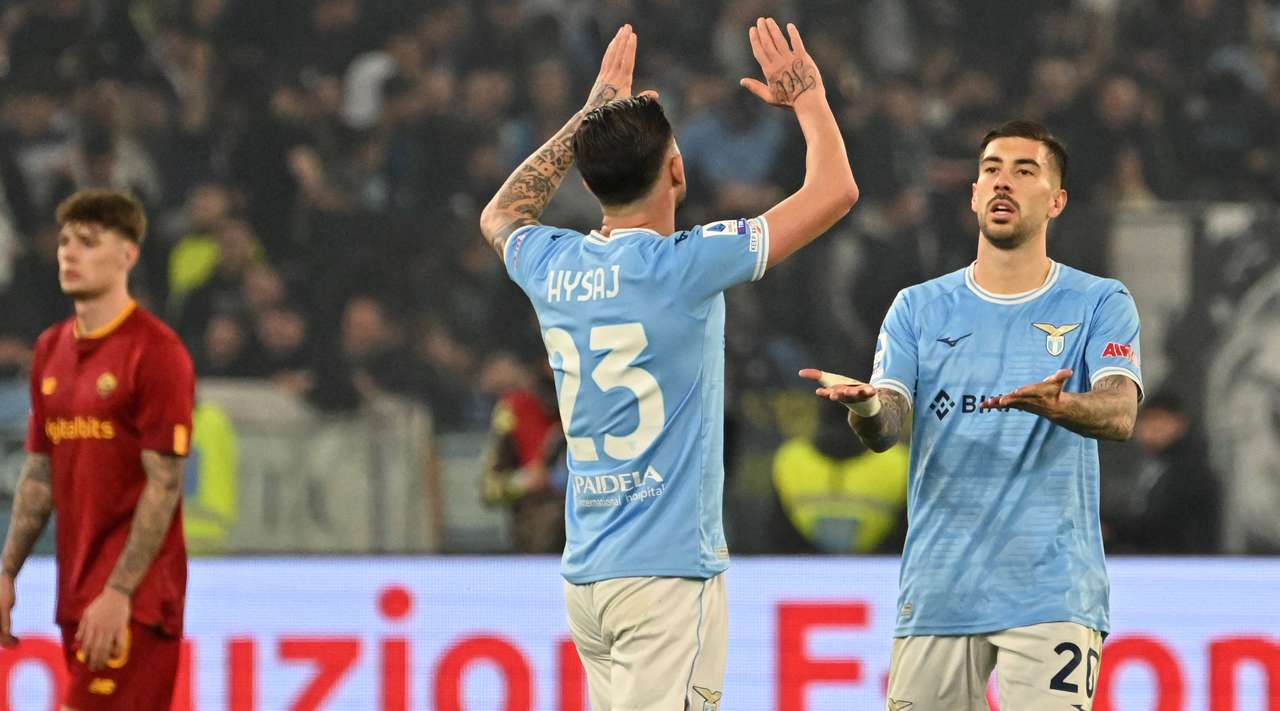 Lazio fiton derbin ndaj Romës, ekipi i Mourinho-s merr goditje të rëndë për zonën Champions