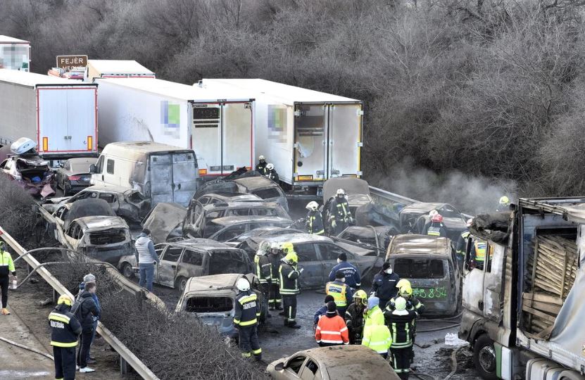 Aksident zinxhir në Hungari, përplasen 42 automjete, 36 të plagosur