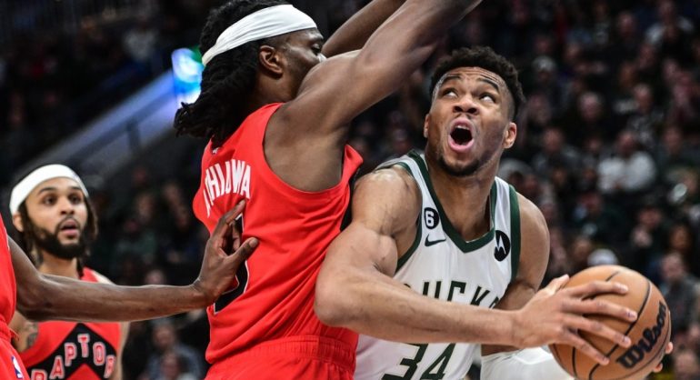 NBA/ Milwaukee dhe Denver nuk zhgënjejnë, festojnë edhe Lakers