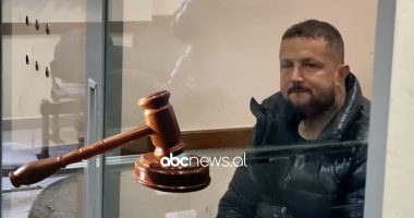 113 mijë € në makinë, jepet masa për efektivin e RENEA-s: Lekët i mora nga një biznesmen 30 min para arrestimit