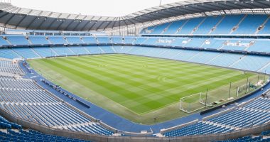 Manchester City ka gati 300 milionë paund për të zgjeruar “Etihad Stadium”