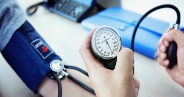 4 pijet që duhet të shmangni nëse keni tension të lartë