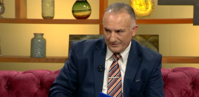 “Do hapni TV dhe do ta kuptoni”, Jorgo Pulla zbulon datat pozitive dhe negative për muajin prill