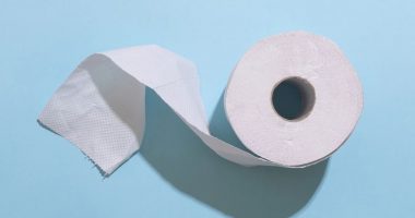 Studimi: Letra higjienike është plot me kimikate toksike që nuk mund t’i shmangim