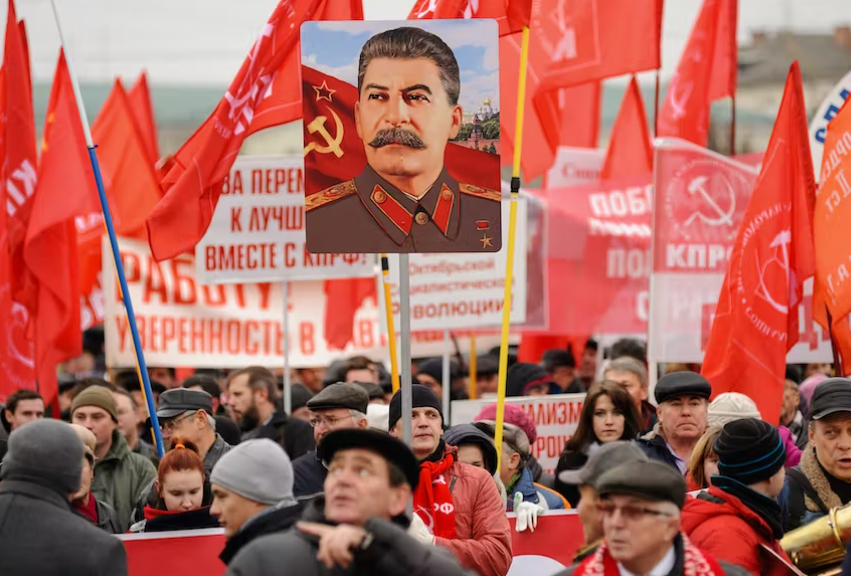 70 vjet pas vdekjes së tij, fantazma e Stalinit ende ndjek Rusinë