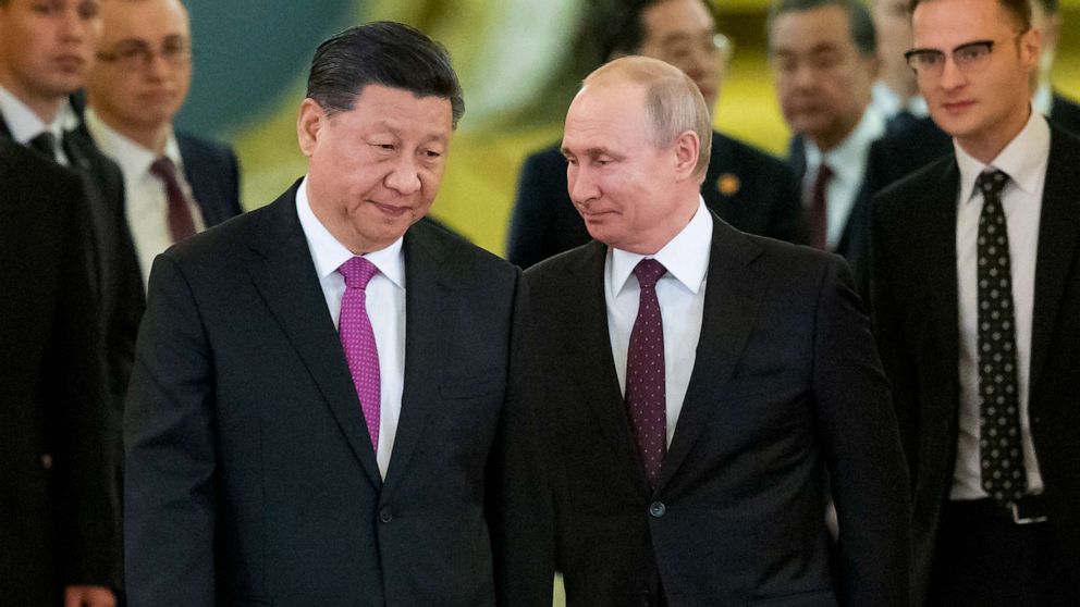 Xi Jinping: Kina e gatshme të kontribuojë në ndërtimin e një bote të qëndrueshme së bashku me Rusinë