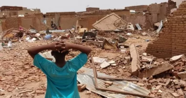 Luftimet në Sudan/ Të dyshuarit për krime lufte janë të lirë mes kaosit në vend