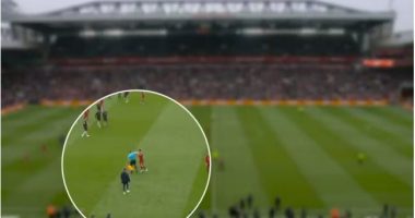 Liverpool-Arsenal: Goditi me bërryl Robertson, pezullohet arbitri anësor i ndeshjes