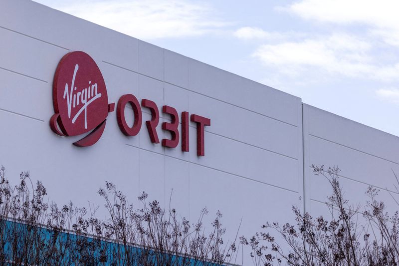 Kompania e raketave Virgin Orbit shpall falimentimin