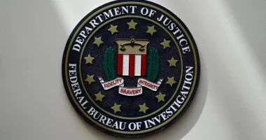 FBI arreston ushtarin që aplikoi për punë në RentAHitman.com