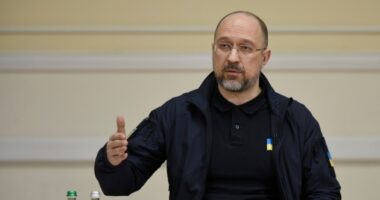 Papa Françesku pret kryeministrin ukrainas Denys Shmygal