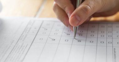 Deklarata për të ardhurat/ Afati skadon në 30 prill, kush fiton mbi 2 milionë në vit dhe të dypunësuarit