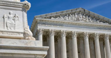 SHBA, Gjykata e Lartë ruan qasjen tek pilula për abort