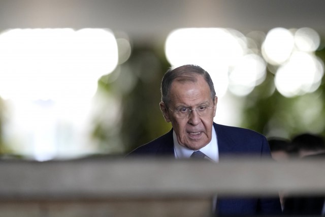 Fundi i luftës në Ukrainë, Lavrov: Rusia është e interesuar, sa më shpejt të jetë e mundur