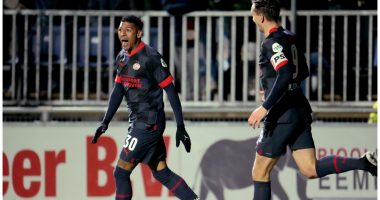VIDEO/ PSV kap finalen, “bardhekuqtë” kalojnë lehtësisht gjysmë-finalen e Kupës së Hollandës