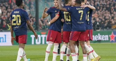 VIDEO/ Ajax triumfon mes “dhunës”, “gjigandët” e Amsterdam shkojnë në finalen e Kupës së Hollandës