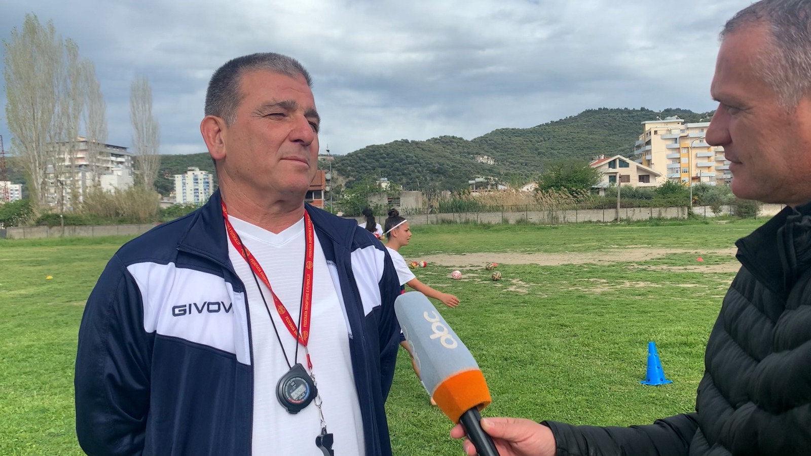 Krijohet ekipi i femrave të futbollit në Vlorë, vajzat duan të ndjekin gjurmët e kampionëve vlonjatë