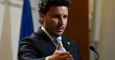 Abazoviç: Milatoviç të anulojë vendimin e Gjukanoviçit për zgjedhjet parlamentare