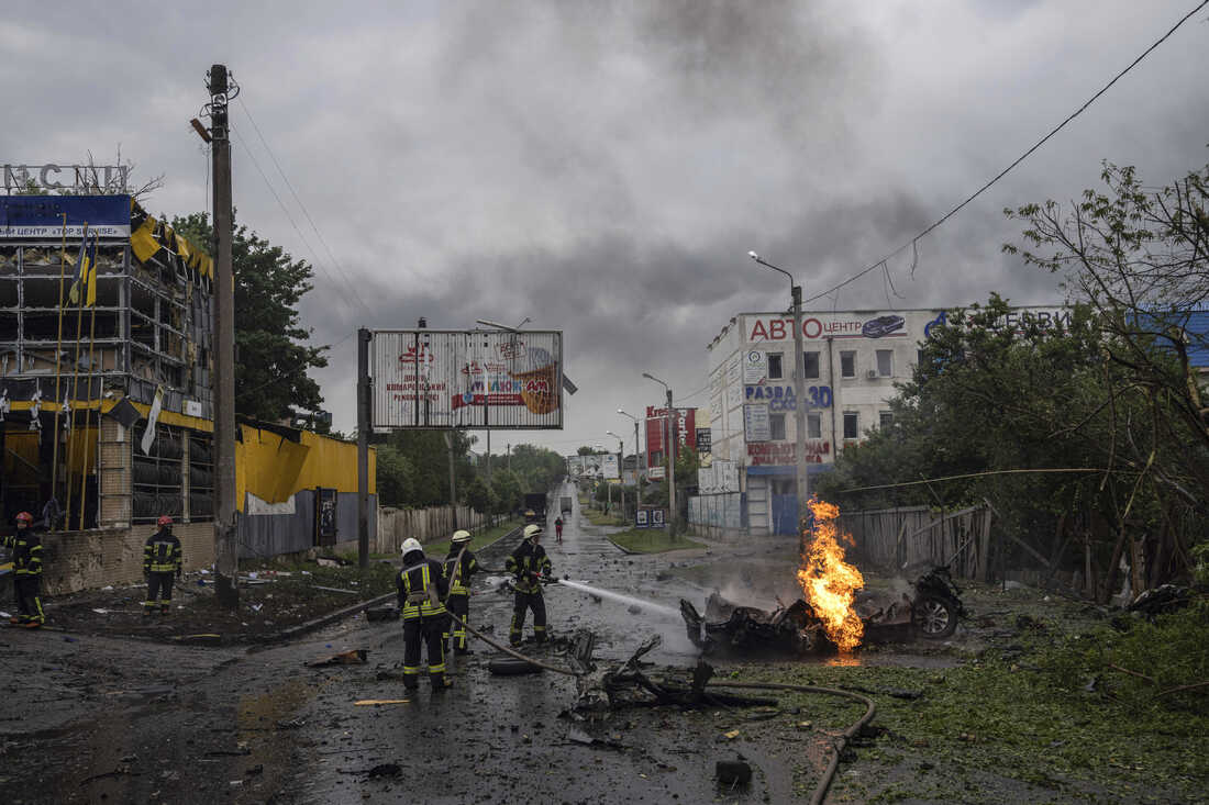 Lufta në Ukrainë/ 3 të vdekur dhe 17 të plagosur nga sulmet ruse në 24 orë