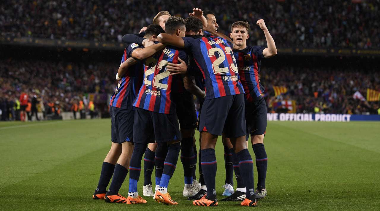 Forcime në sulm e mesfushë, Barça premton “spektakël” në merkaton e verës